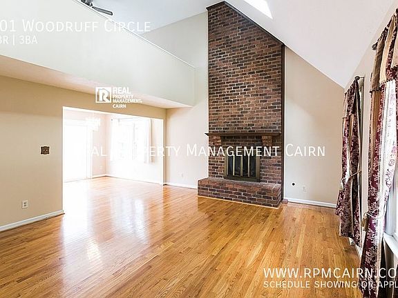 3rd image of 101 Woodruff Cir