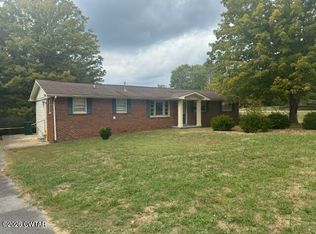 102 Hill St, Waverly, TN 37185