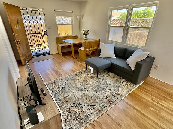 3rd image of 5040-42 35th St #5042