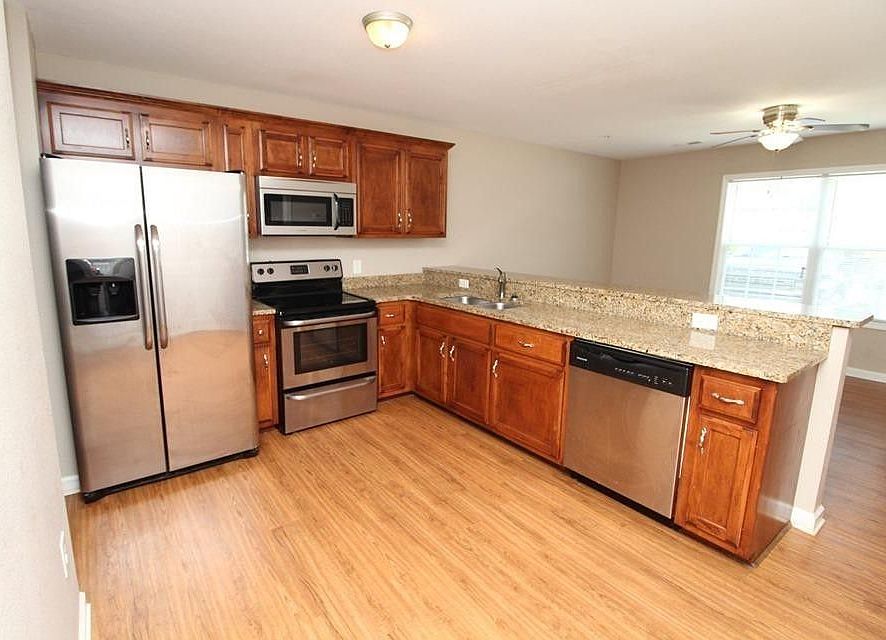 704 Donelson Pkwy Dover, TN, 37058 Apartments for Rent Zillow