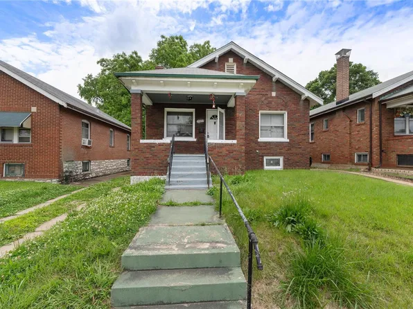 8609 Trafford Ln, Saint Louis, MO 63147