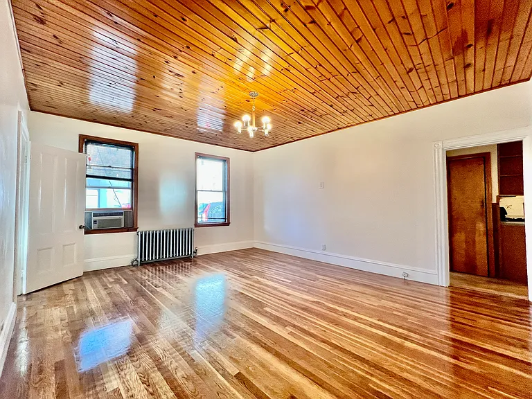 234 Cypress St #2 — Photo 6
