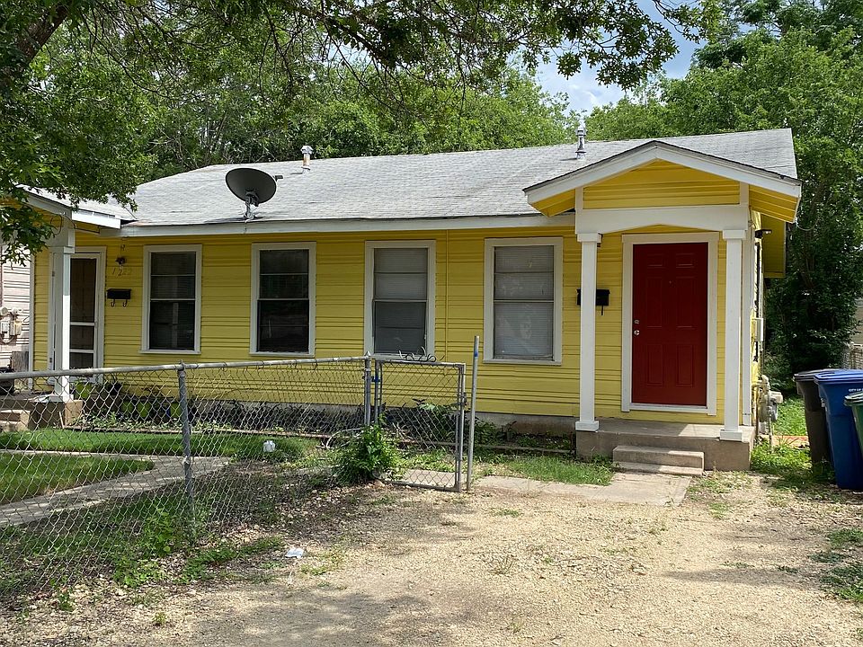 1st image of 1224 Gardina St
