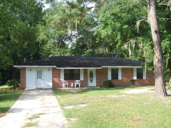 816 Lincoln Ln, Cairo, GA 39828