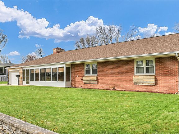 2nd image of 510 Southland Circle Dr