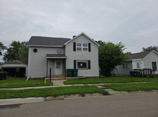 207 S Congress Ave, Polo, IL 61064