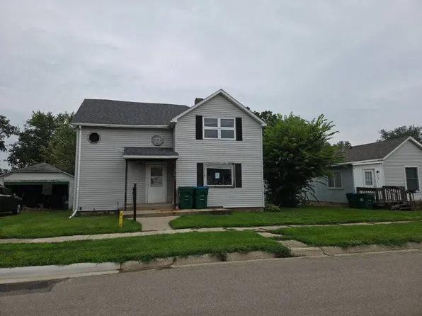 207 S Congress Ave, Polo, IL 61064