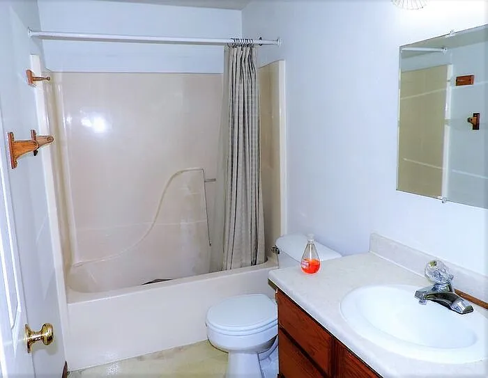 530 Iris Ave — Photo 14