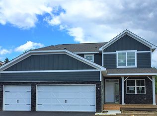 15123 Stafford Ct, Savage, MN 55378