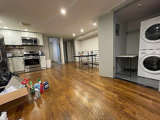 1st image of 1256 Jefferson Ave #1