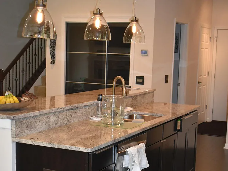 Island bar with sink and dishwasher