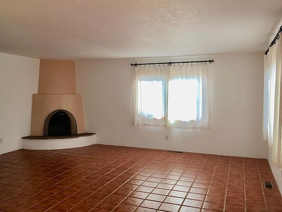 3rd image of 2809 Calle Calmo
