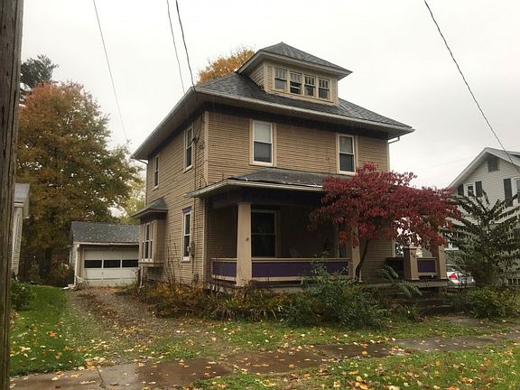 2nd image of 429 N Wood St