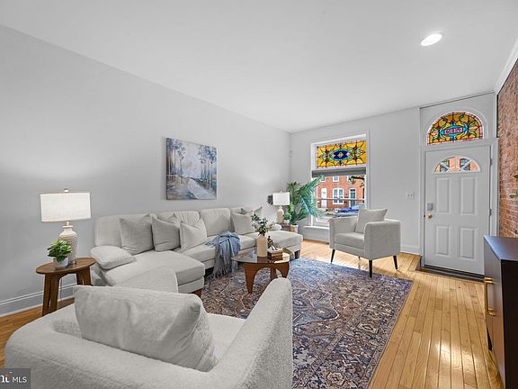 4th image of 609 E Fort Ave