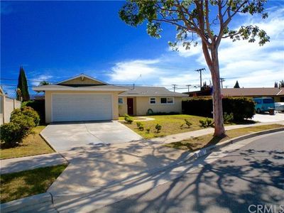 5152 Caliente Dr, Huntington Beach, CA, 92649