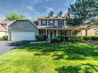 805 Cardiff Rd, Naperville, IL 60565