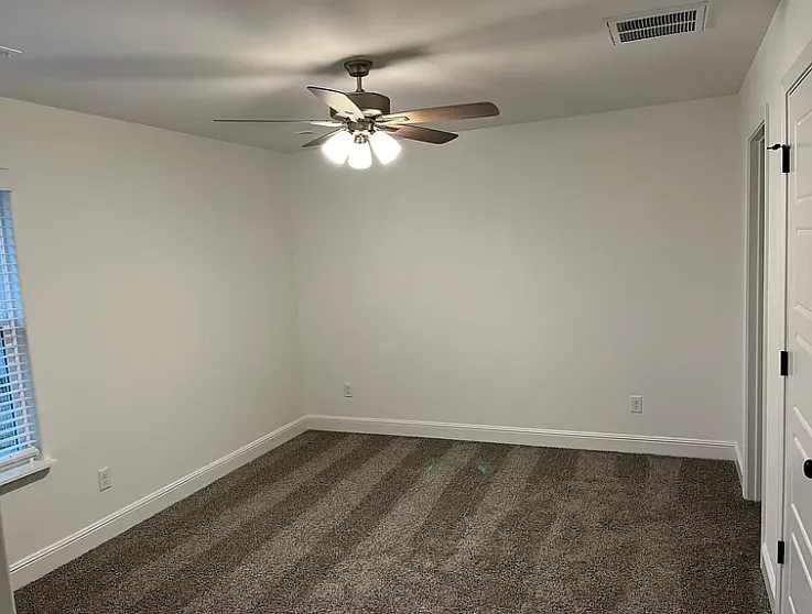 2131 Wildflower Dr — Photo 9