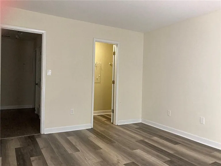 3203 Lenox Rd NE #6 — Photo 15