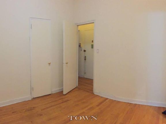 4th image of 160 E 97th St APT 1B