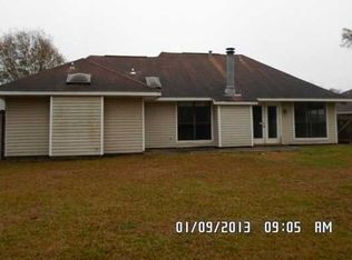 135 Kelly Dr, Slidell, LA 70458