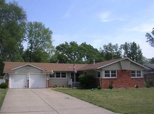 9800 W Murdock Ave, Wichita, KS 67212