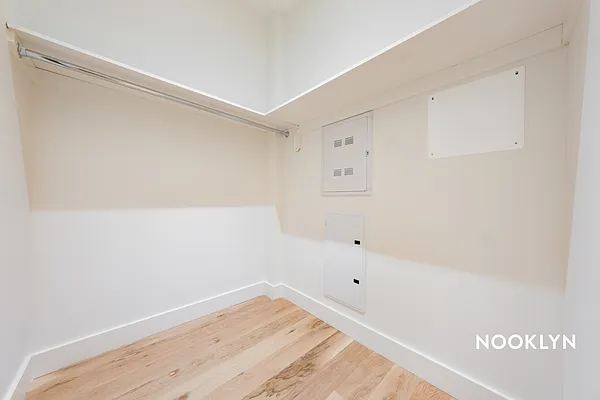 Rented by Nooklyn NYC LLC | media 68