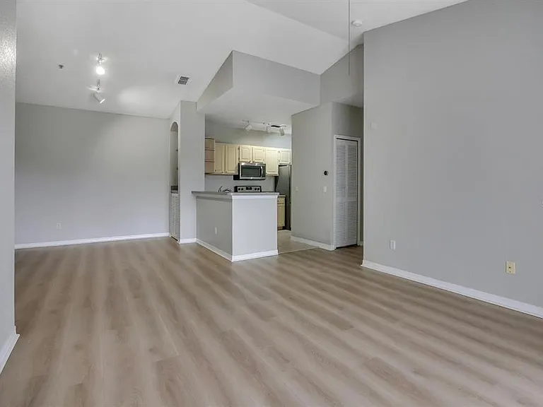 2705 Maitland Crossing Way #303 — Photo 3