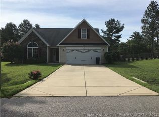 450 Basket Oak Dr, Bunnlevel, NC 28323