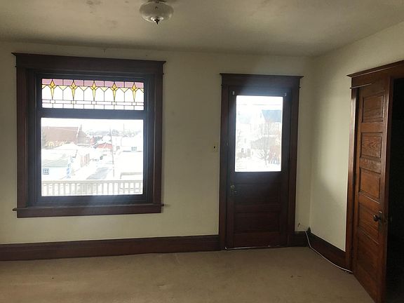 2nd image of 28 E 7th St