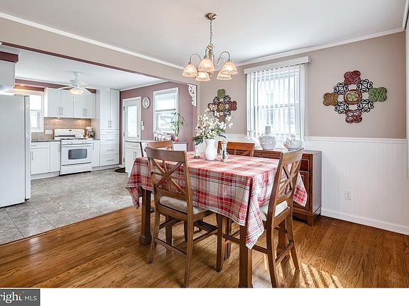 5th image of 3536 Elm Ave