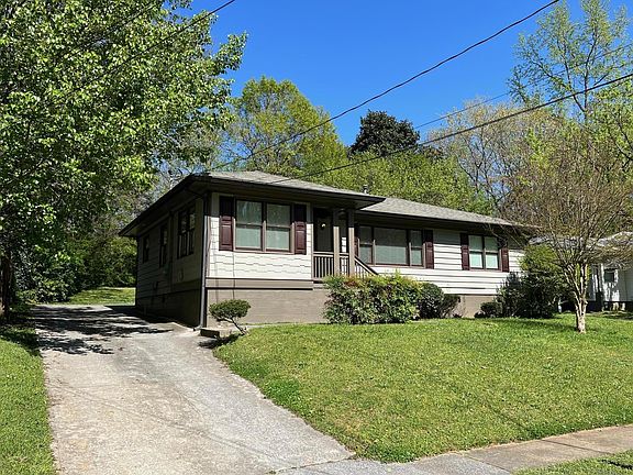 Front Side Driveway - Nice deep drive for multiple cars