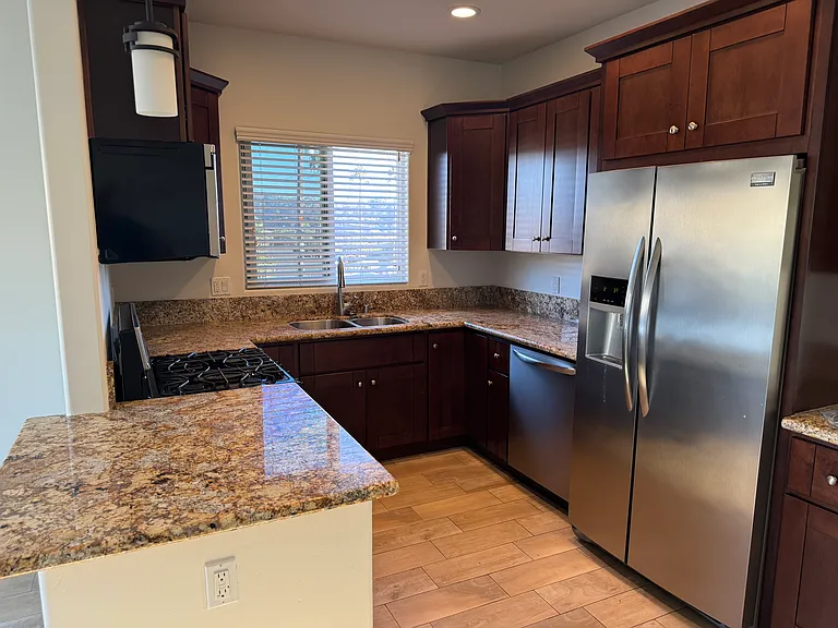 5648 Lauretta St #5648 — Photo 8