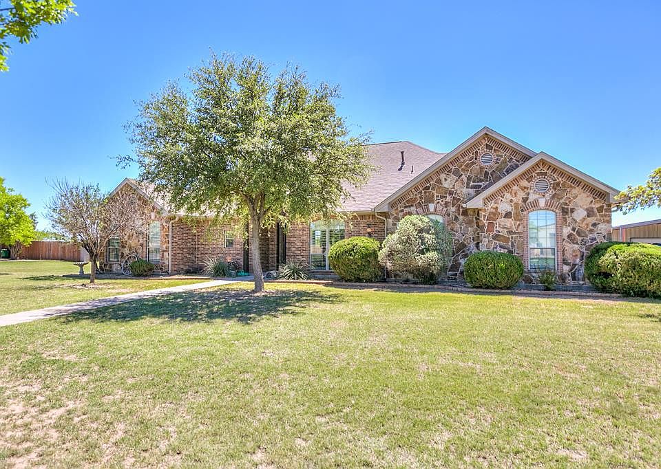 1st image of 1609 Stonelake Dr