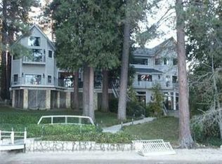 27956 Peninsula Dr N, Lake Arrowhead, CA 92352