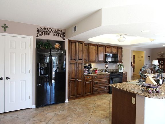 2nd image of 13035 W Limewood Dr