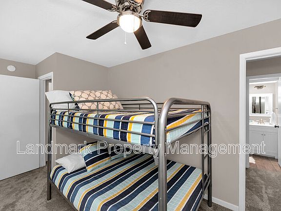3rd image of 107 Lancelot Dr