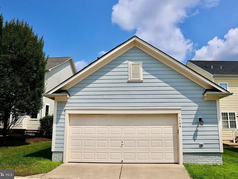 1106 Innis Dr — Photo 2