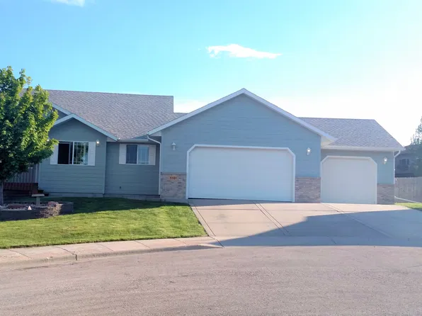5101 Indigo Ct, Rapid City, SD 57701