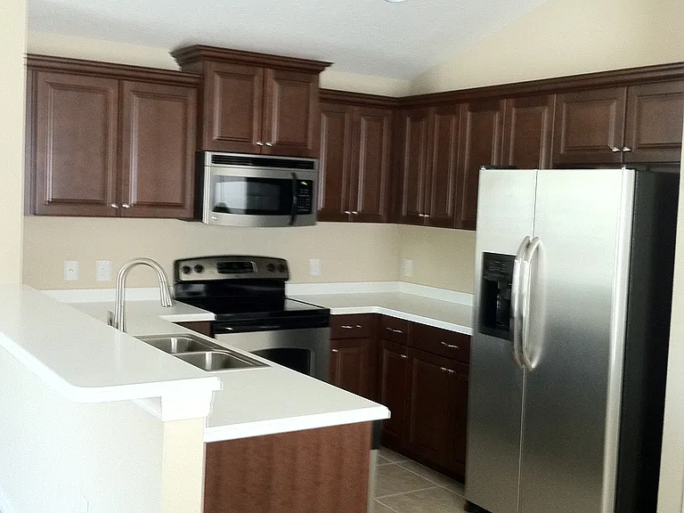 Stainless appliances.