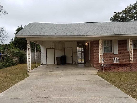 4th image of 821 Fairfax Dr