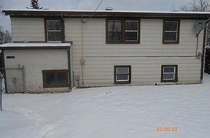 2nd image of 1717 Kingston Cir