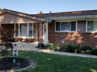 8924 Chasebury Ter, Saint Louis, MO