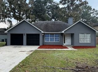 118 E Sagebrush Ln, Savannah, GA 31419
