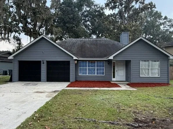 118 E Sagebrush Ln, Savannah, GA 31419