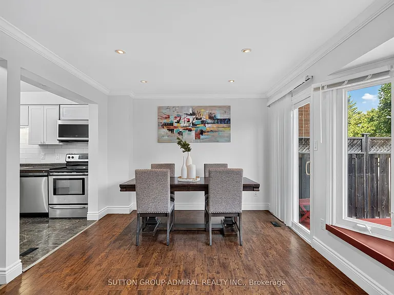 14 Mullis Cres — Photo 18