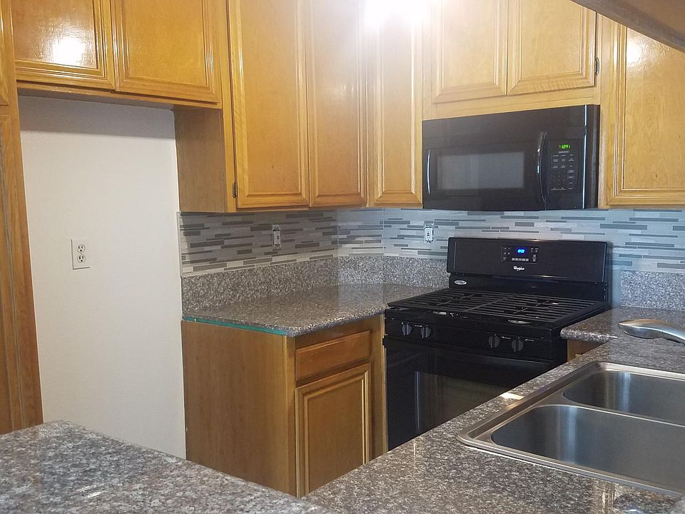 1st image of 11162 Camarillo St APT 103