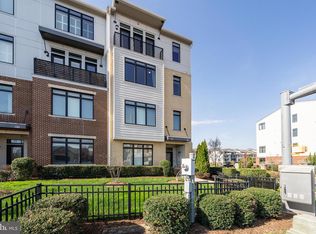 1400 Ribbon Limestone Ter SE UNIT E-201, Leesburg, VA 20175