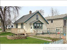 3rd image of 200 26th Ave N