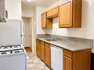 X Street Apartments, Sacramento, CA 95818