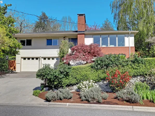 7021 SW Canyon Ln, Portland, OR 97225